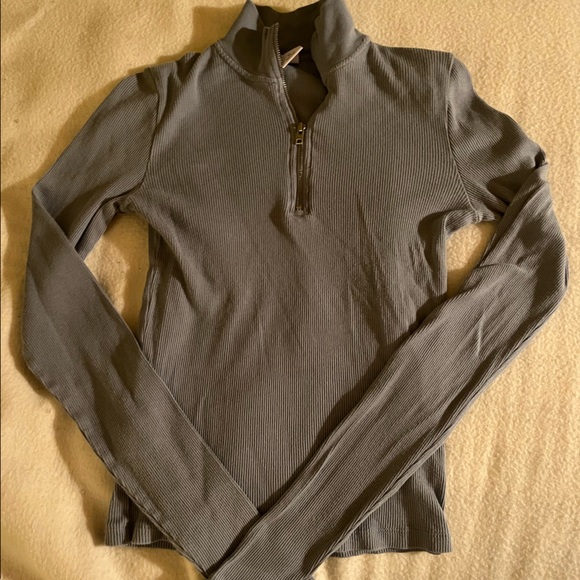 Aritzia Tna Quarterzip Longsleeve - Picture 1 of 3
